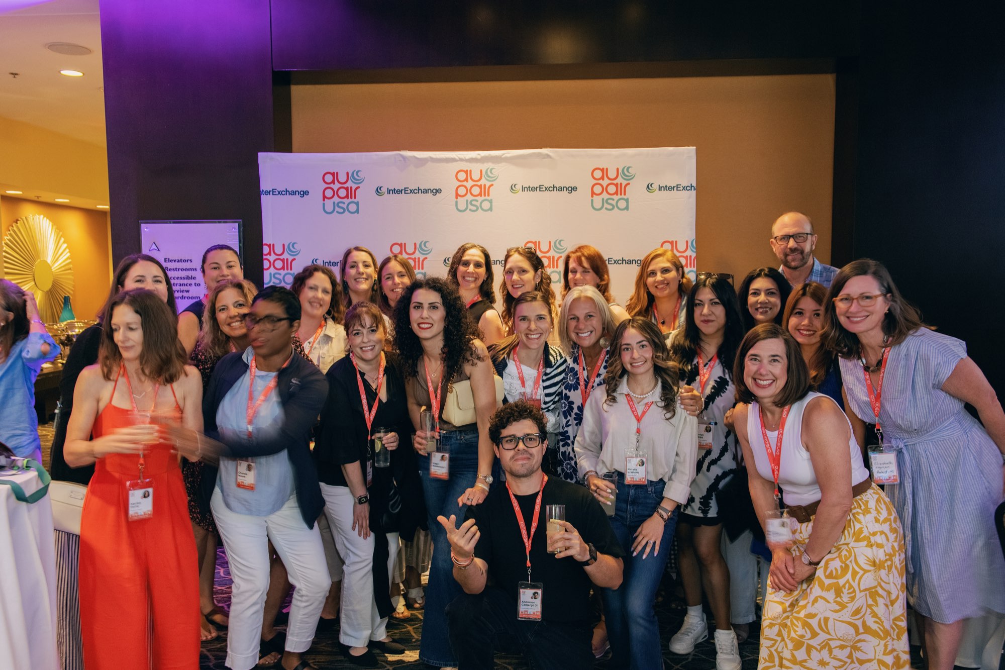 welcome-reception-group.jpg